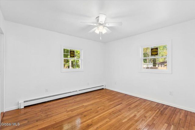 82 N Lincoln Street, Schaghticoke, NY 12118