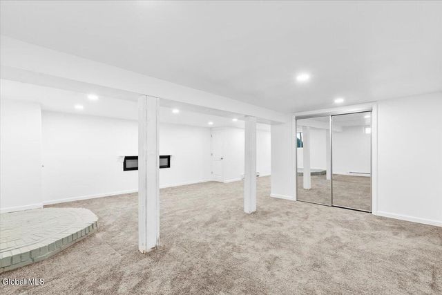 82 N Lincoln Street, Schaghticoke, NY 12118