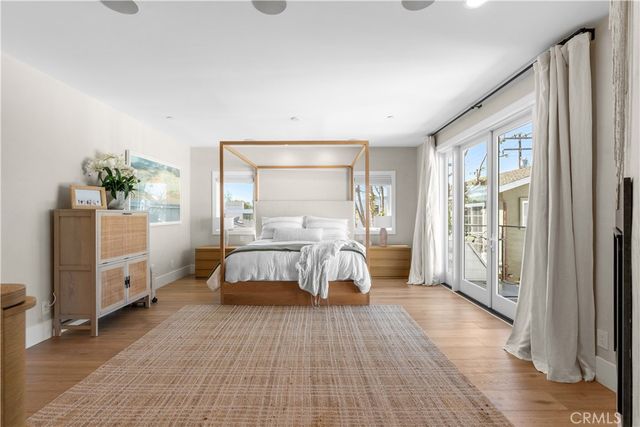 515 Tustin Ave, Newport Beach, CA 92663