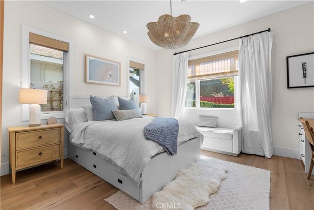 515 Tustin Ave, Newport Beach, CA 92663