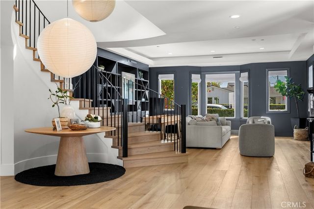 515 Tustin Ave, Newport Beach, CA 92663