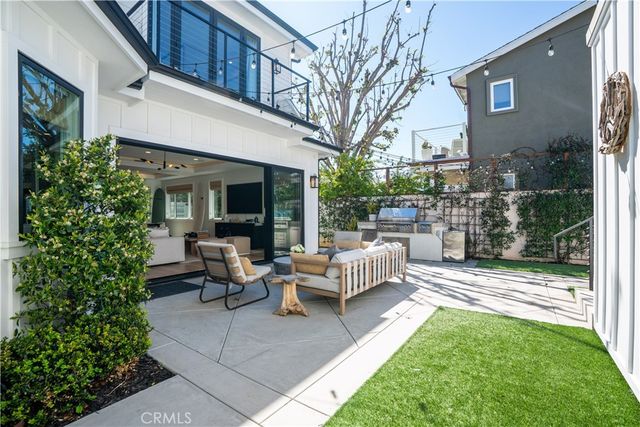515 Tustin Ave, Newport Beach, CA 92663