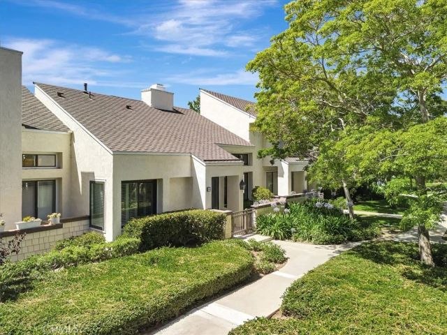 54 E Chardonnay, Irvine, CA 92614
