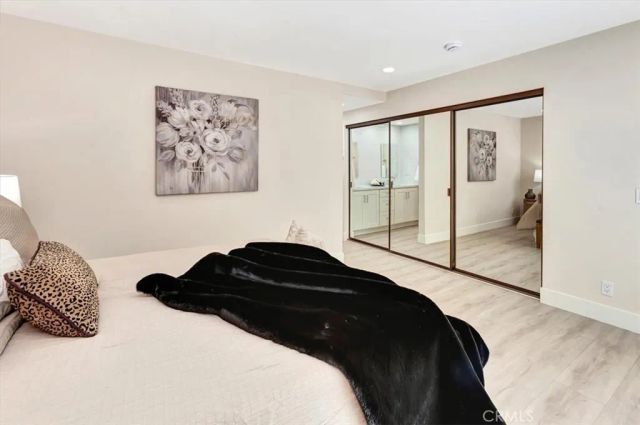 54 E Chardonnay, Irvine, CA 92614