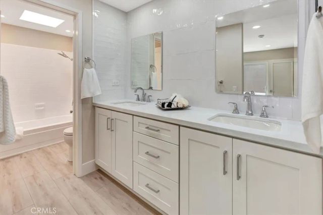 54 E Chardonnay, Irvine, CA 92614