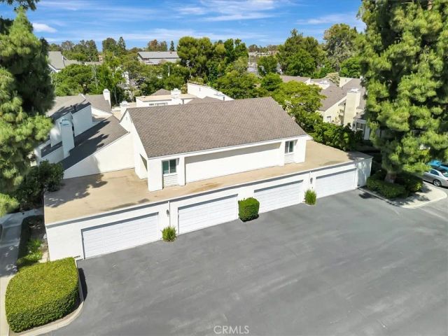 54 E Chardonnay, Irvine, CA 92614