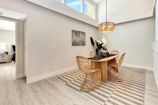 54 E Chardonnay, Irvine, CA 92614