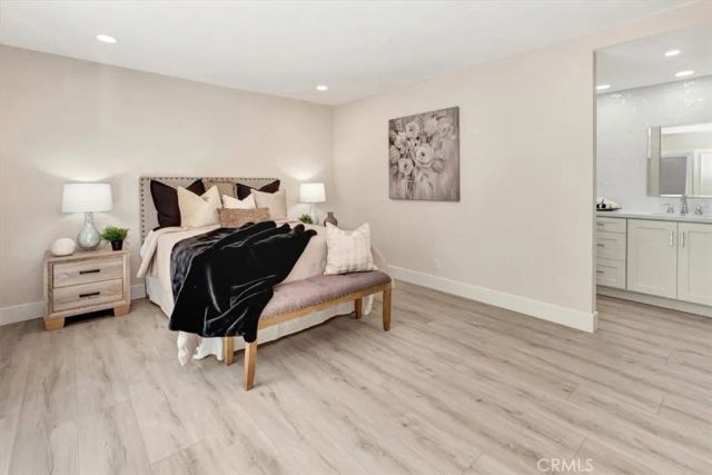 54 E Chardonnay, Irvine, CA 92614