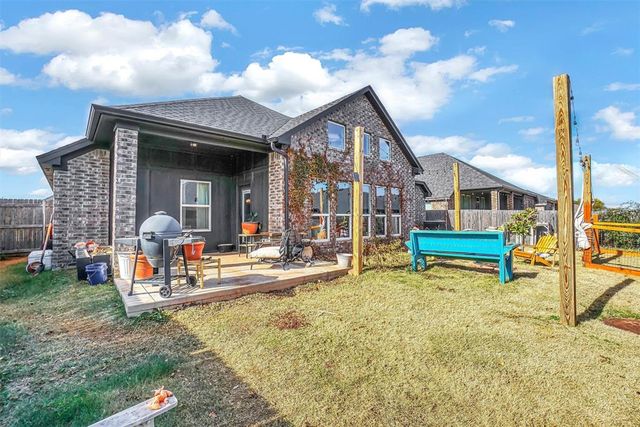 804 Scully Road, Yukon, OK 73099