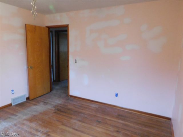 1790 Dadeyville Road, Austinburg, OH 44010
