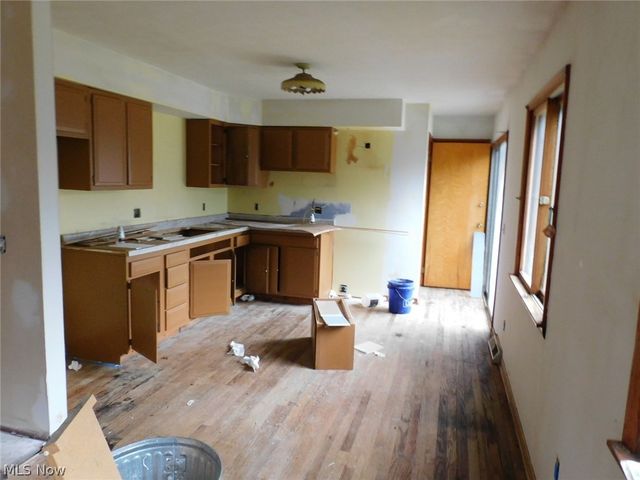 1790 Dadeyville Road, Austinburg, OH 44010