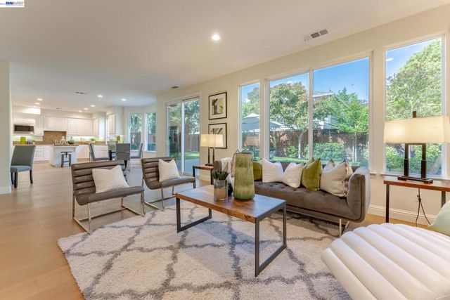 4778 Westwood Ct, Dublin, CA 94568
