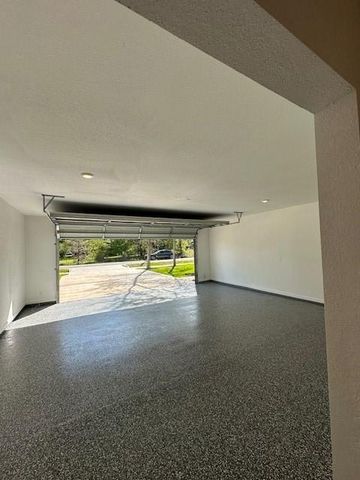 22525 E Shorewood Loop Loop E, Huffman, TX 77336