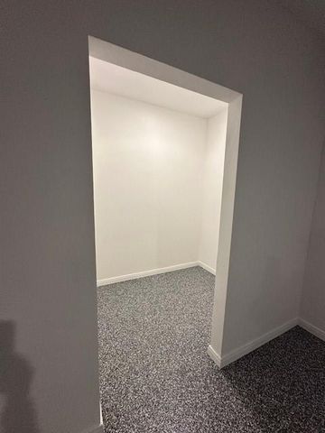 22525 E Shorewood Loop Loop E, Huffman, TX 77336