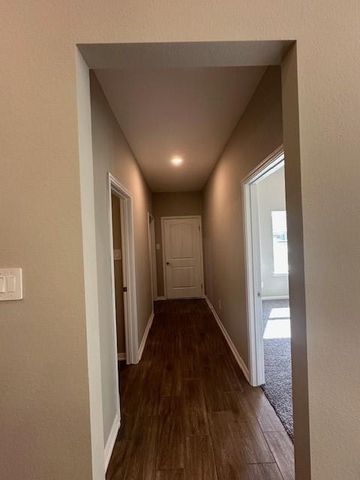 22525 E Shorewood Loop Loop E, Huffman, TX 77336