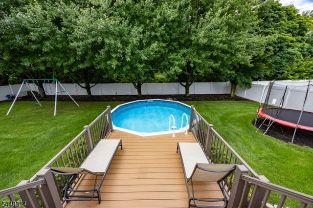 208 Yvonne Way, Greenwich Twp., NJ 08886