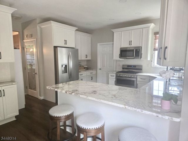 208 Yvonne Way, Greenwich Twp., NJ 08886