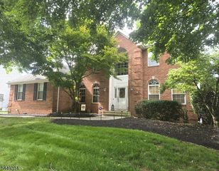 208 Yvonne Way, Greenwich Twp., NJ 08886