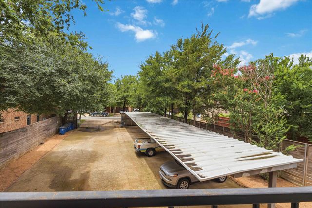 5111 Manett Street 207, Dallas, TX 75206