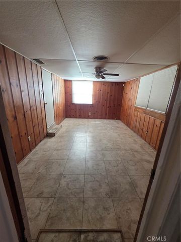 520 Country Club Lane, San Bernardino, CA 92404