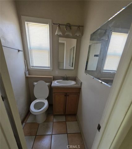 520 Country Club Lane, San Bernardino, CA 92404