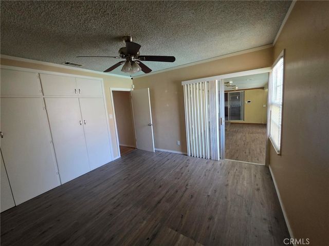 520 Country Club Lane, San Bernardino, CA 92404