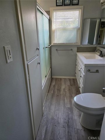 520 Country Club Lane, San Bernardino, CA 92404