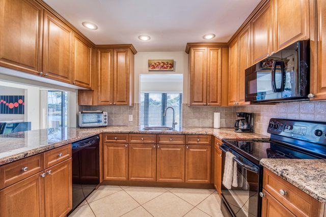 6242 Brandon Street, Palm Beach Gardens, FL 33418