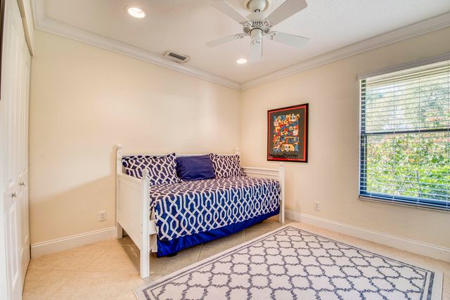 6242 Brandon Street, Palm Beach Gardens, FL 33418