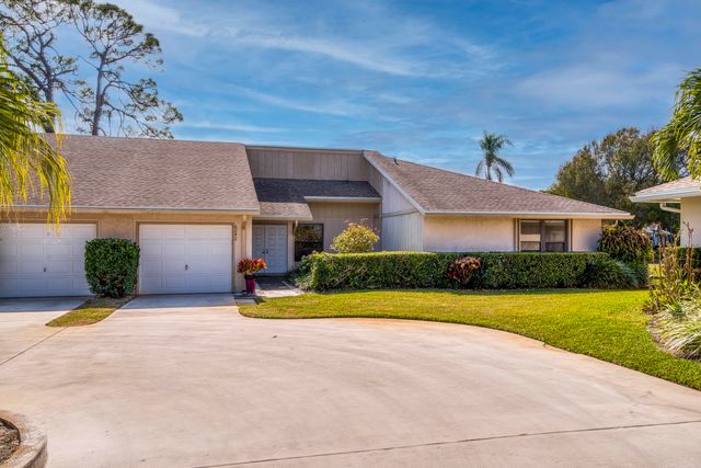 6242 Brandon Street, Palm Beach Gardens, FL 33418