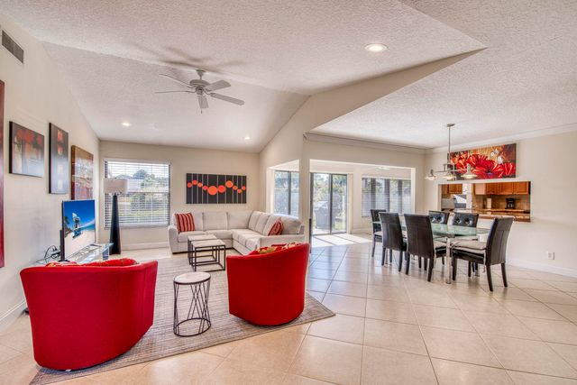 6242 Brandon Street, Palm Beach Gardens, FL 33418