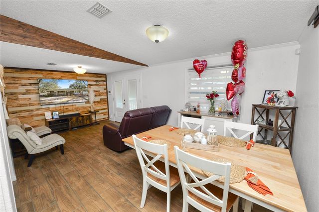 18 CRESCENT RIDGE ROAD, Davenport, FL 33837