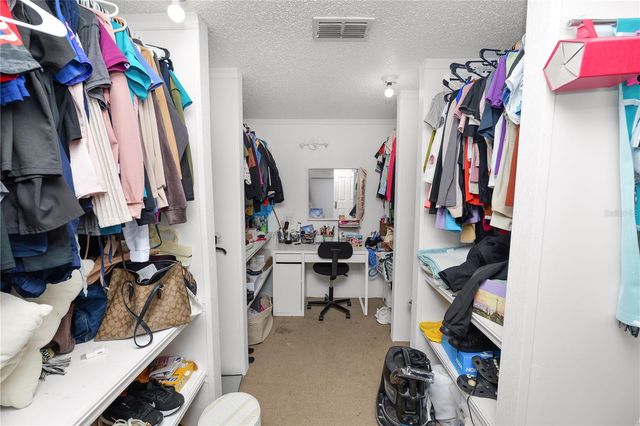 18 CRESCENT RIDGE ROAD, Davenport, FL 33837