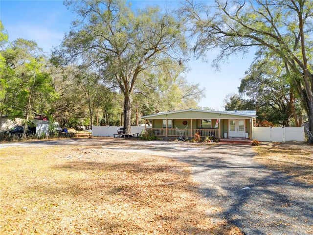 18 CRESCENT RIDGE ROAD, Davenport, FL 33837