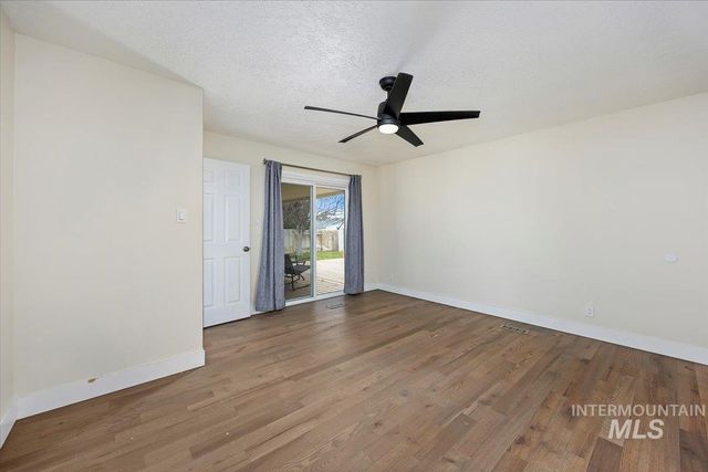 738 Aspenwood Lane, Twin Falls, ID 83301