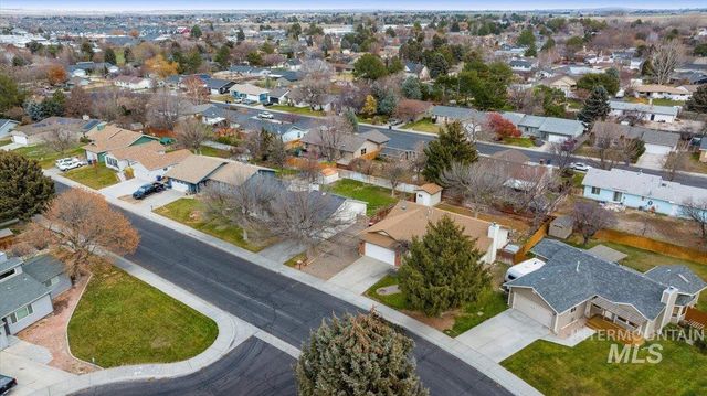 738 Aspenwood Lane, Twin Falls, ID 83301