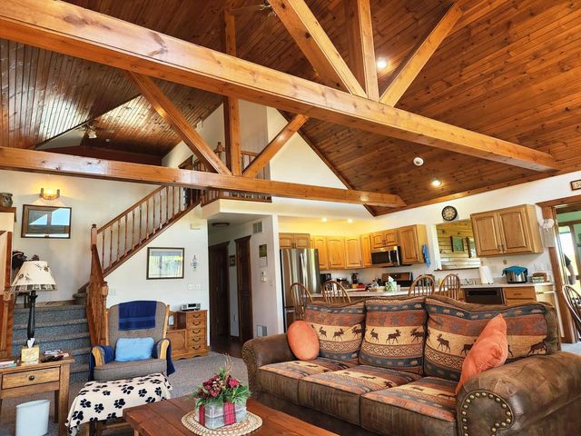 N6526 State Road 22, Pardeeville, WI 53954