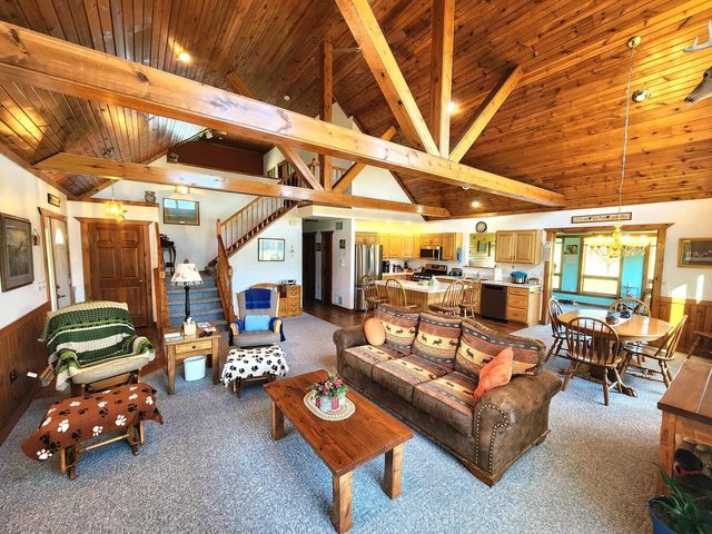 N6526 State Road 22, Pardeeville, WI 53954