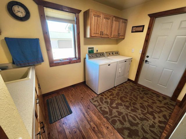 N6526 State Road 22, Pardeeville, WI 53954