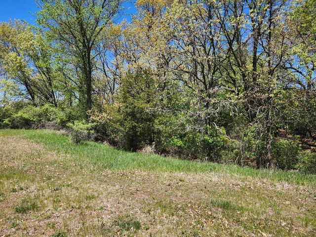 N6526 State Road 22, Pardeeville, WI 53954