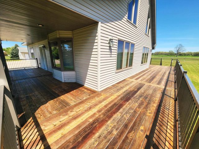 N6526 State Road 22, Pardeeville, WI 53954