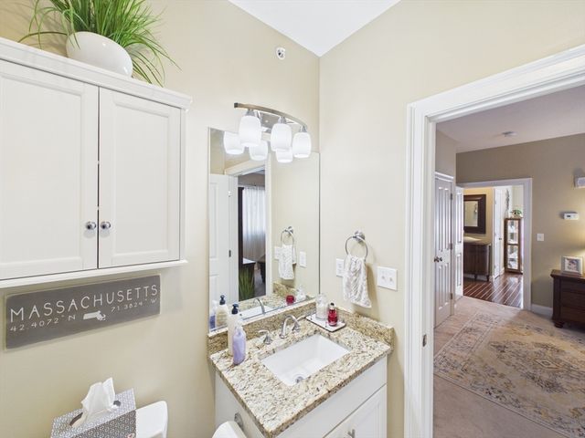 1429 Main Street 5E, Walpole, MA 02081