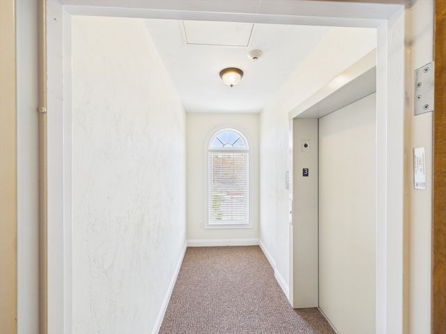 1429 Main Street 5E, Walpole, MA 02081