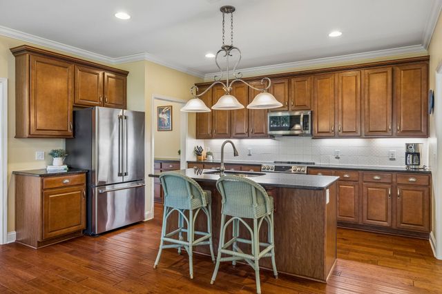 168 Fowler Cir, Franklin, TN 37064