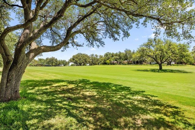 623 Sunfish ST, Lakeway, TX 78734