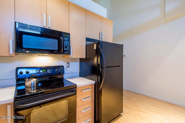 1001 E 17th St Apt 204, Tucson, AZ 85719