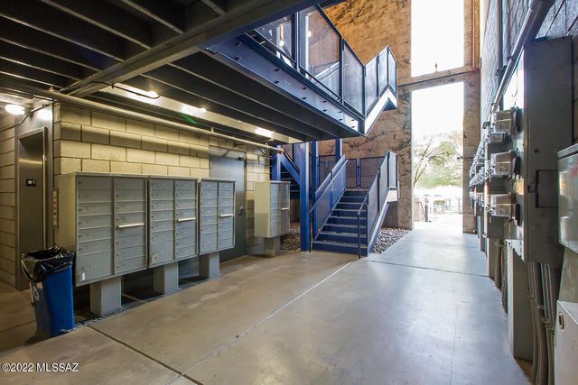 1001 E 17th St Apt 204, Tucson, AZ 85719