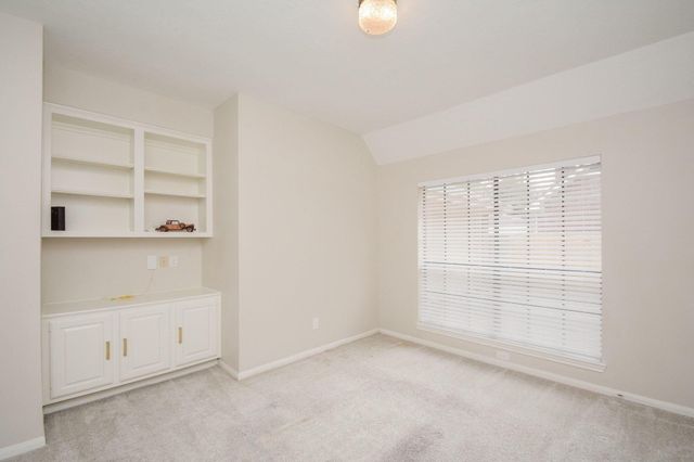 10 Heathstone Place, The Woodlands, TX 77381