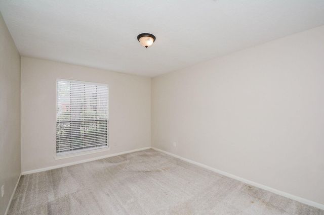 10 Heathstone Place, The Woodlands, TX 77381