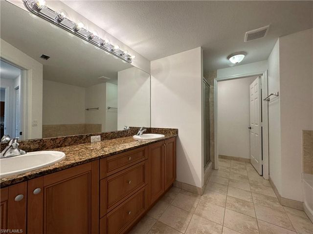10101 Villagio Palms WAY 206, Estero, FL 33928